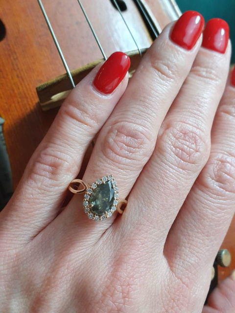 Pierścionek 2,01ct + 0,25ct Pierścionek 2,01ct + 0,25ct