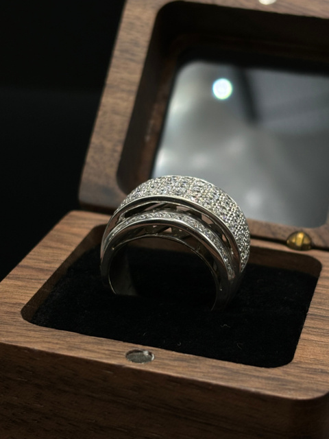 Pierścionek 1,68ct Pierścionek 1,68ct