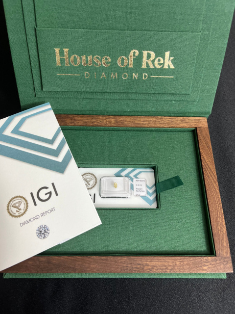 Żółty diament 0,30ct / IGI