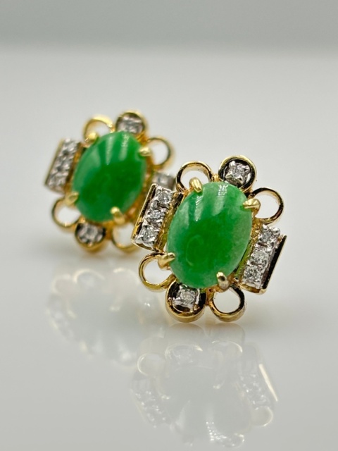 Kolczyki jadeity z diamentami 0,16ct