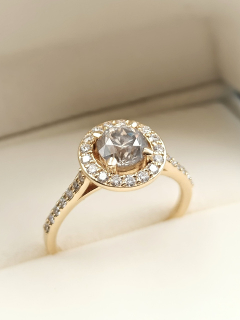 Pierścionek 0,94ct + 0,37ct