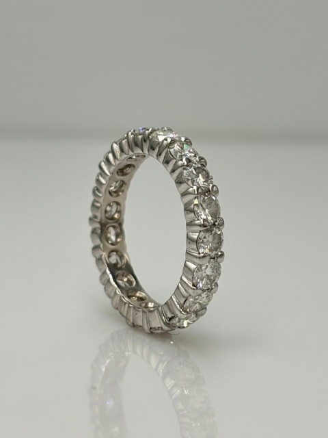 Obrączka / Eternity 3,0ct