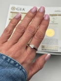 Pierścionek 0,52ct G/IF
