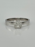 Pierścionek 0,79ct E/VVS2