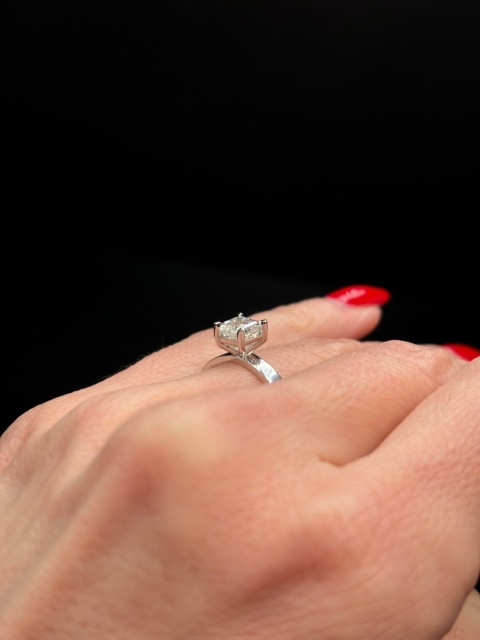 Pierścionek 1,01ct H/VVS1