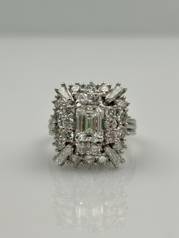Pierścionek 3,18ct