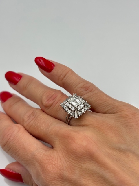Pierścionek 3,18ct