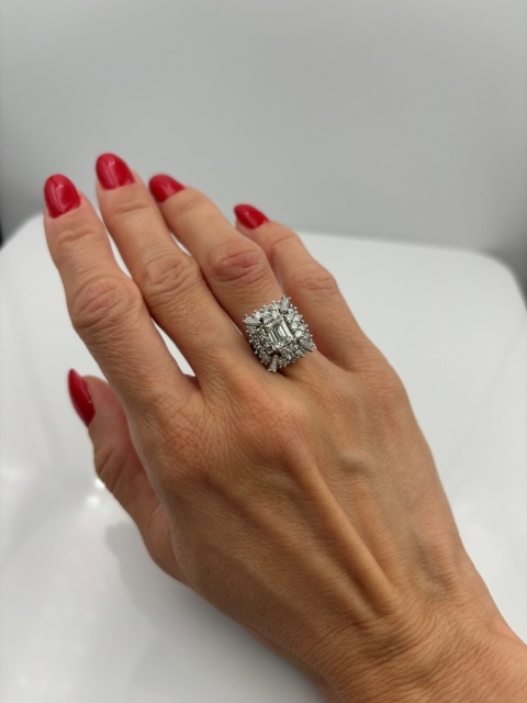 Pierścionek 3,18ct